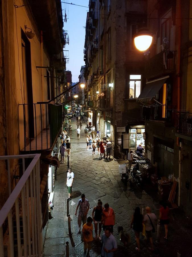 Apartcity Naples B&B Exteriör bild