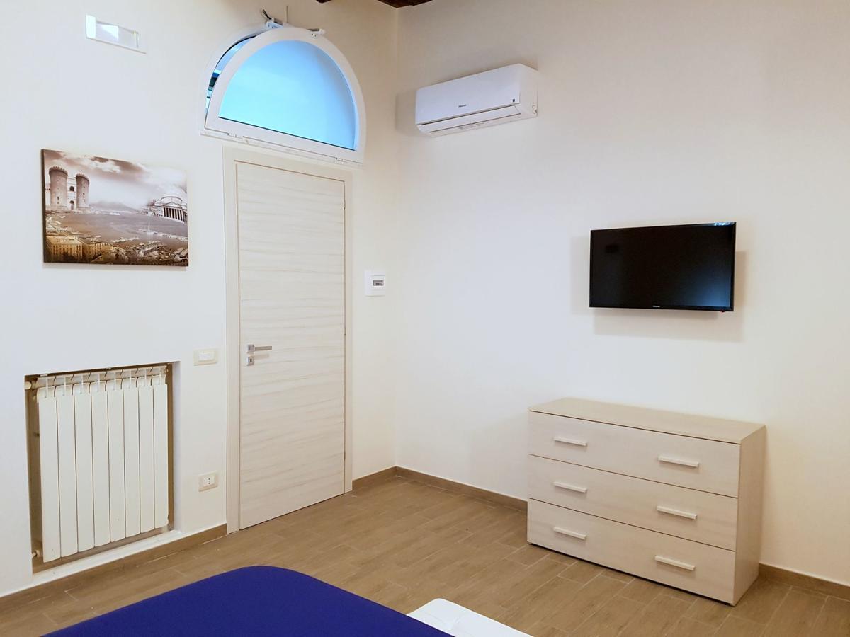 Apartcity Naples B&B Exteriör bild