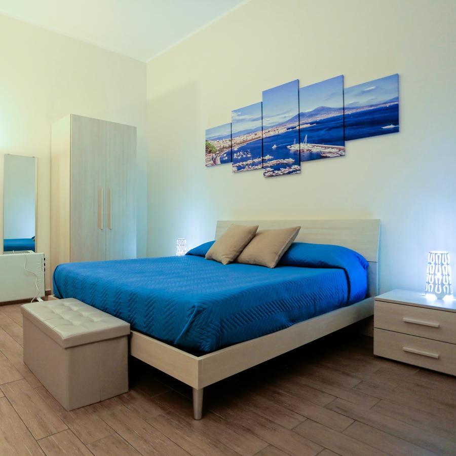 Apartcity Naples B&B Exteriör bild